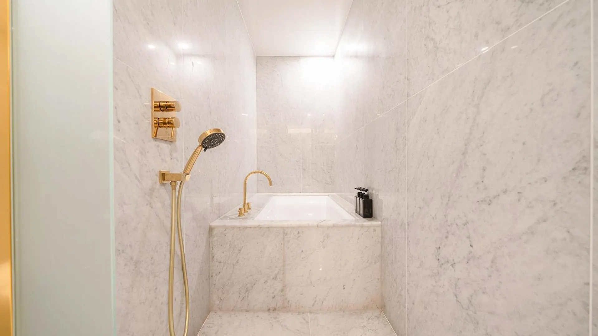 H-Avenue Hotel Yeongdeungpo Seoul Motel