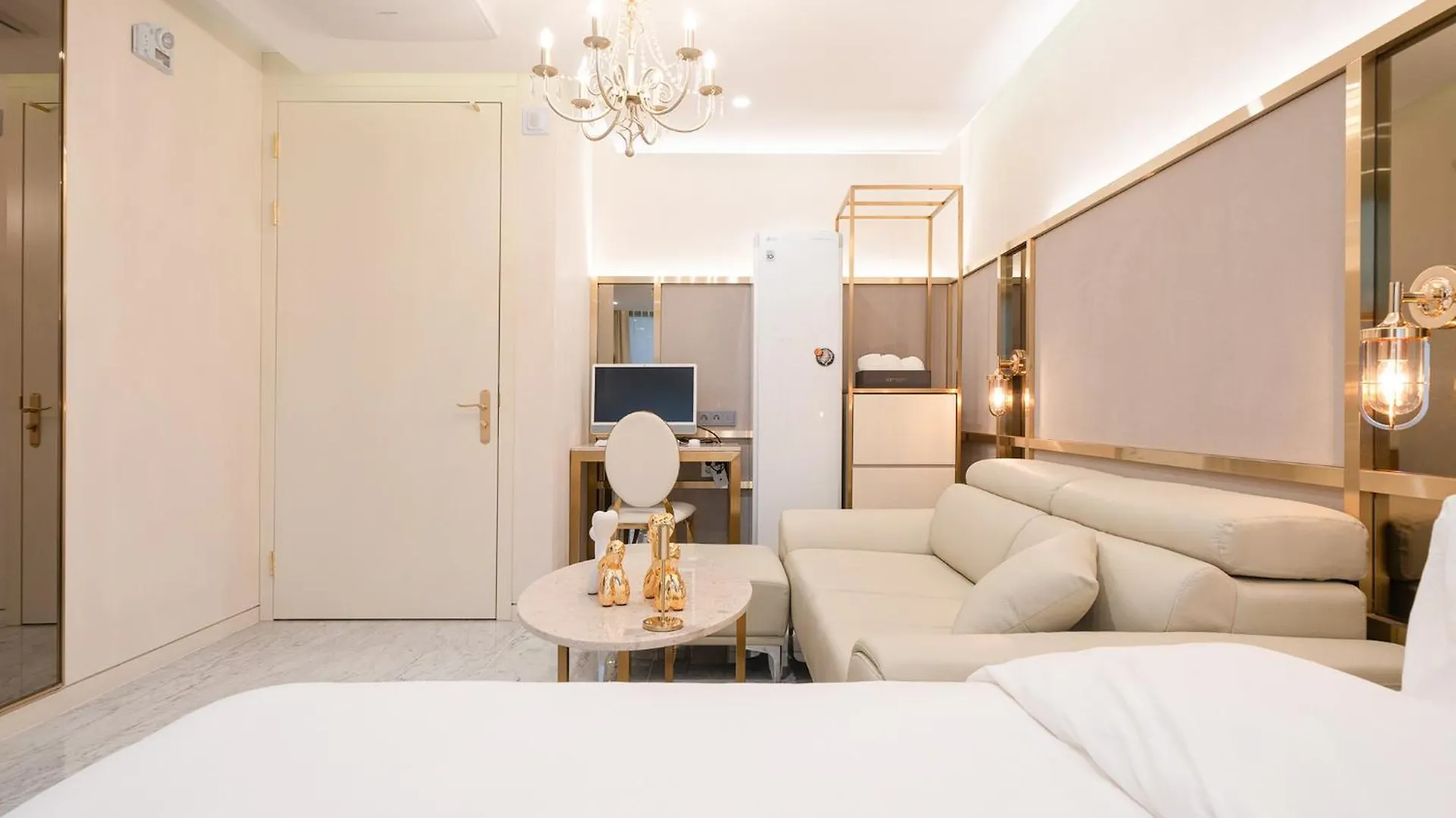 H-Avenue Hotel Yeongdeungpo Seoul Motel